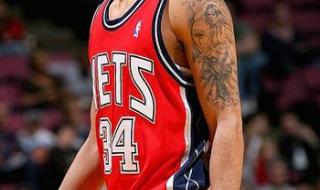 美国副总统哈里斯遭遇车祸 美国副总统哈里斯遭遇车祸