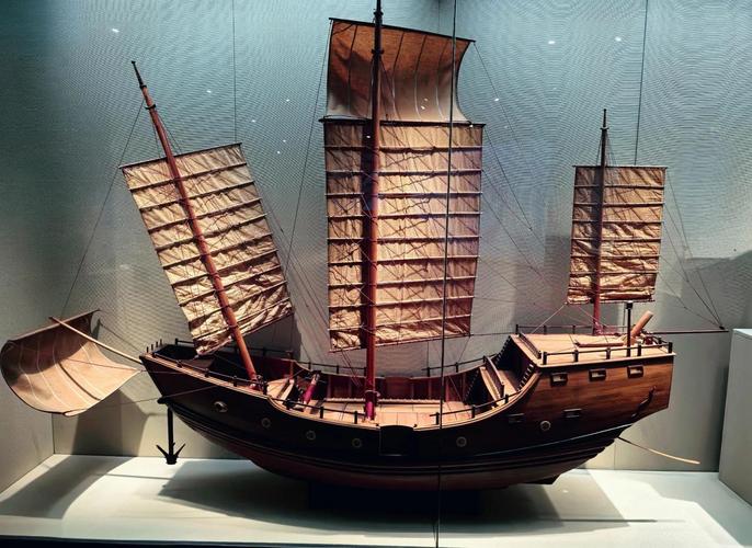 郑和宝船水密隔舱的抗沉设计(郑和宝船载重量)