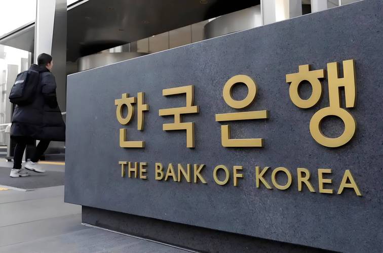 韩国央行行长李昌镛：鉴于通胀和增长风险 当前汇率水平不太理想