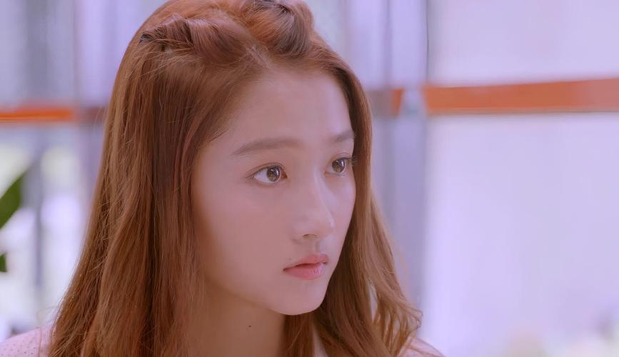 甜蜜暴击百度百科女主（甜蜜暴击女主叫什么）