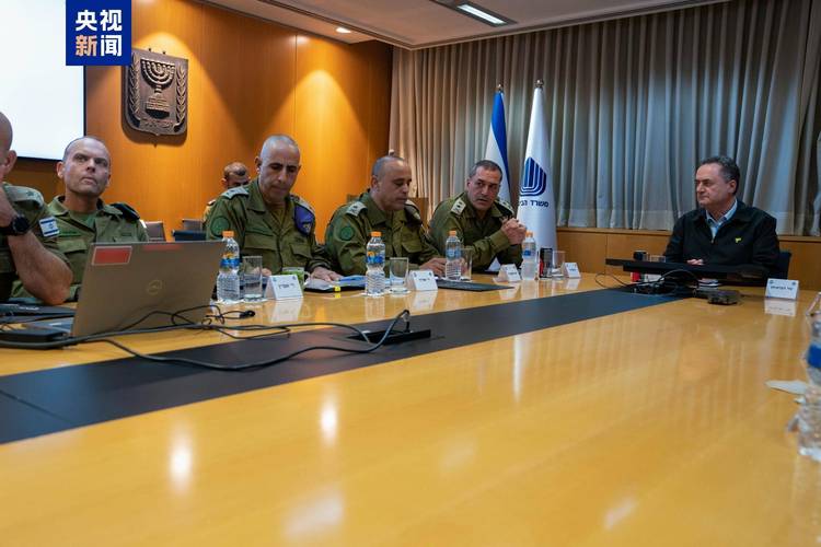 特朗普将前往军事医疗中心治疗（特朗普军事顾问）