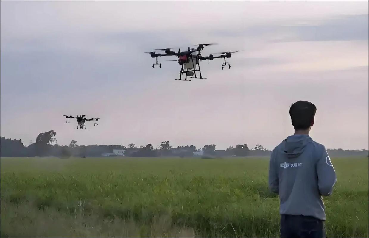 无人机表演是怎么控制的（无人机表演操控）