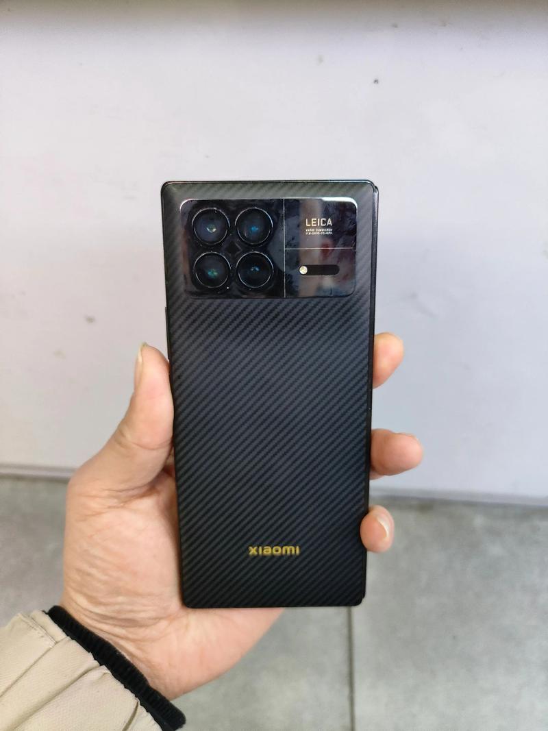 折叠屏手机测评:小包党的春天来啦（折叠屏手机实用性）