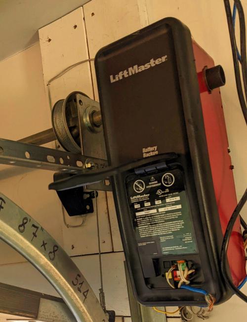 车库门接收器故障排查（车库接收器失灵怎么办）